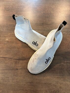 ALO Yoga Women Sock-Style Athletic Sneakers in Off-White with Black Logo